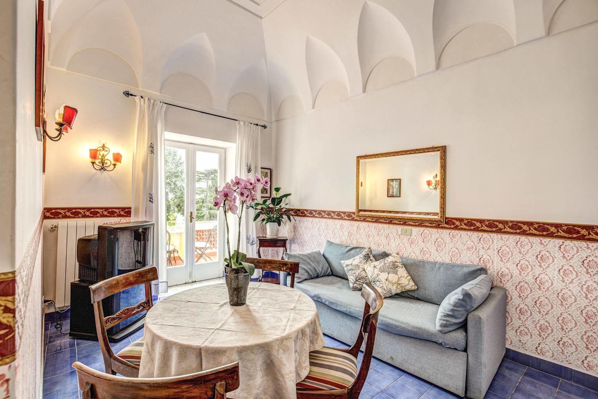 Hotel Casa Caprile Анакапри Екстериор снимка